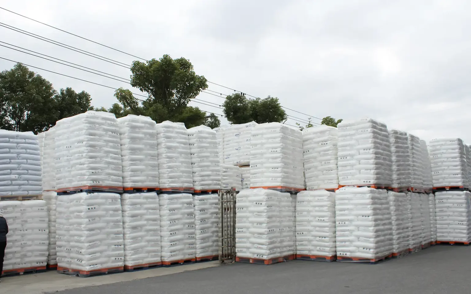 Polypropylene pallets ready to ship